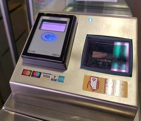 Eerste bussen in Rome uitgerust met Tap & Go-systeem atac tap go bussen 5