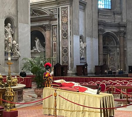 Rome neemt uitgebreide veiligheidsmaatregelen voor begrafenis Benedictus XVI benedictusxvi