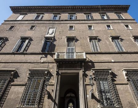 Palazzo Sachetti (La Grande Bellezza) aan Via Giulia is te koop palazzo sachetti 2