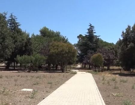 Park aan Via Rosa Raimondi Garibaldi in Garbatella is fors uitgebreid rosagarba 2