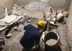 Archief slavenkamer pompeii 16