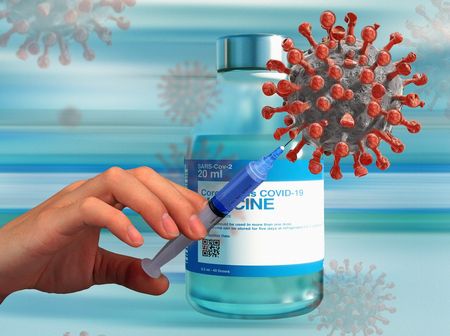 Rome opent eerste drive-in vaccinatiecentrum vaccinatie covid